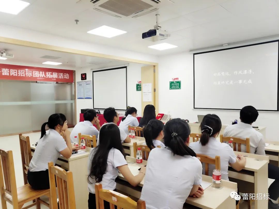 1632880237629631.jpg b76dcedfd3c7eefd06131442d5d7f136.jpg